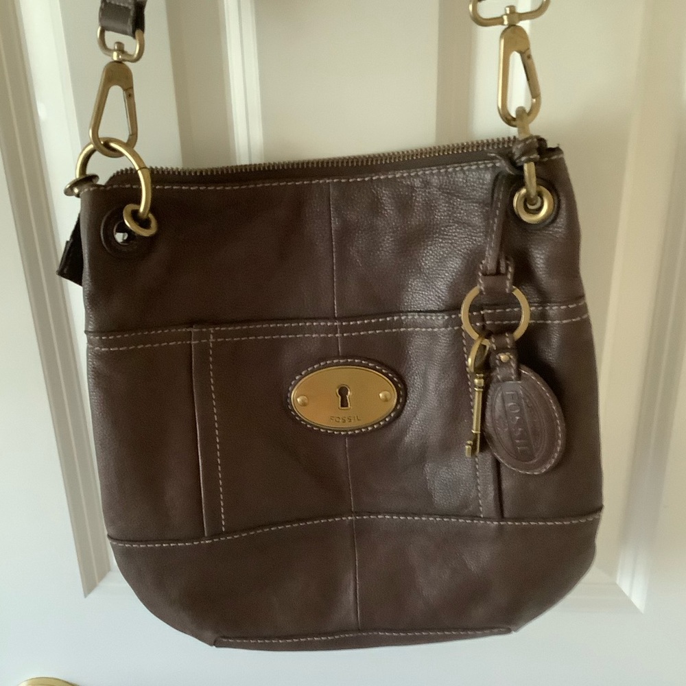 Fossil brown leather purse